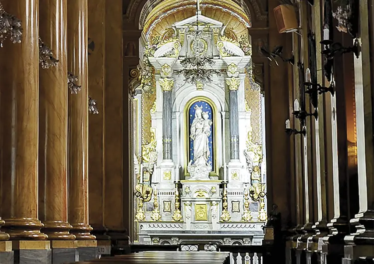 Vista de la nave lateral del santuario del Sagrado Corazon de Jesus Sao Paulo
