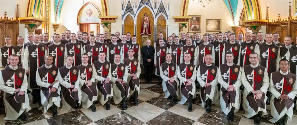 After conferring the Ministries of acolytes for 69 seminarians of the Heralds with Cardinak Damasceno