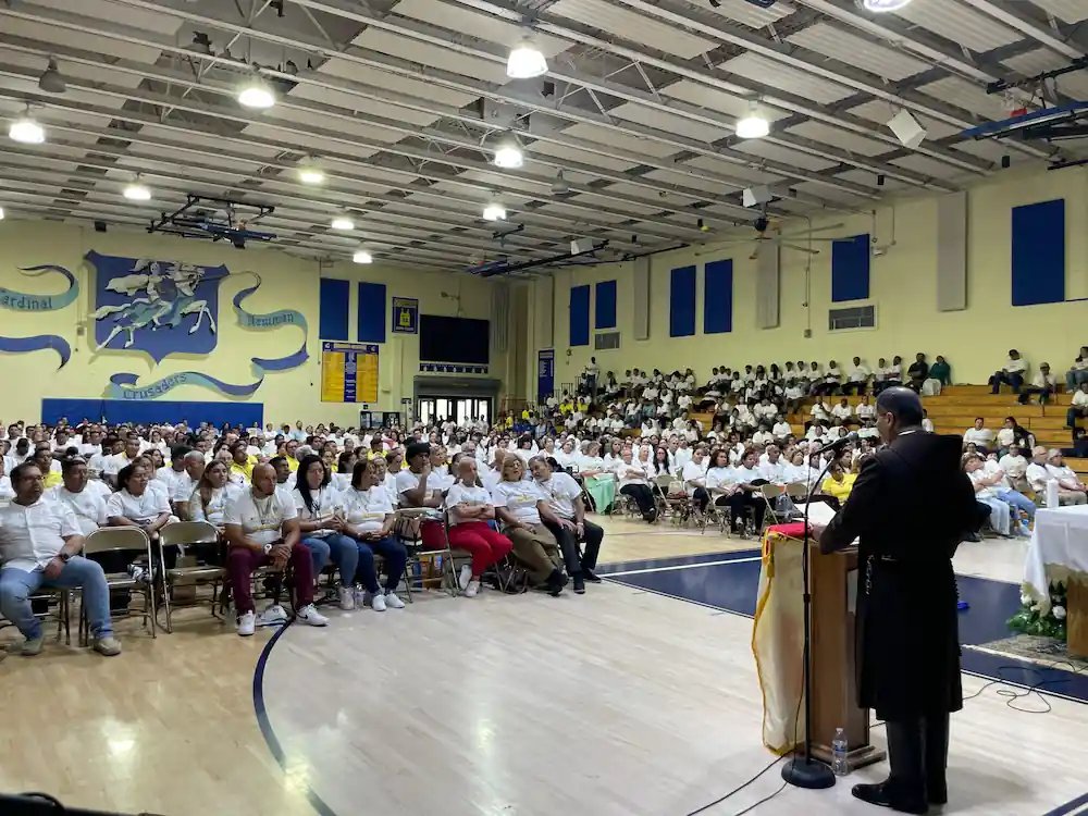 Presentación del P. Joaquín Fernández, de los Heraldos del Evangelio, sobre el Año Jubilar de la Esperanza proclamado por el papa Francisco, que nos impulsa a vivir este tiempo como una oportunidad de renovación espiritual y evangelizadora.