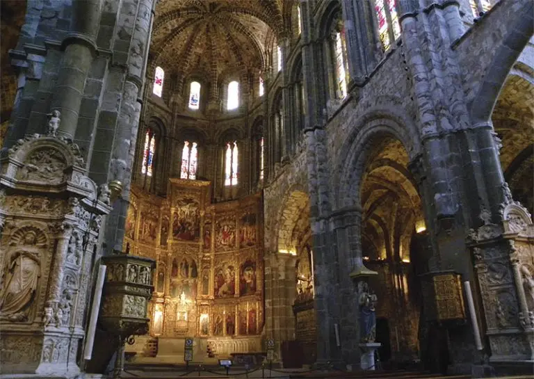 Cathedral of Avila, Tomas Luis de Victoria, Golden Age