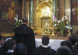 Our Lady of Good Counsel acts in this way through the imponderables of her face she gradually penetrates our soul with a soothing balm Msgr