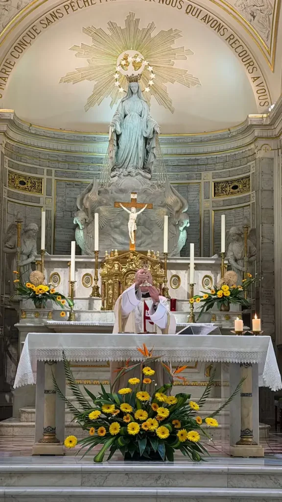 Consecration Rue du Bac April 11, 2026 (5)