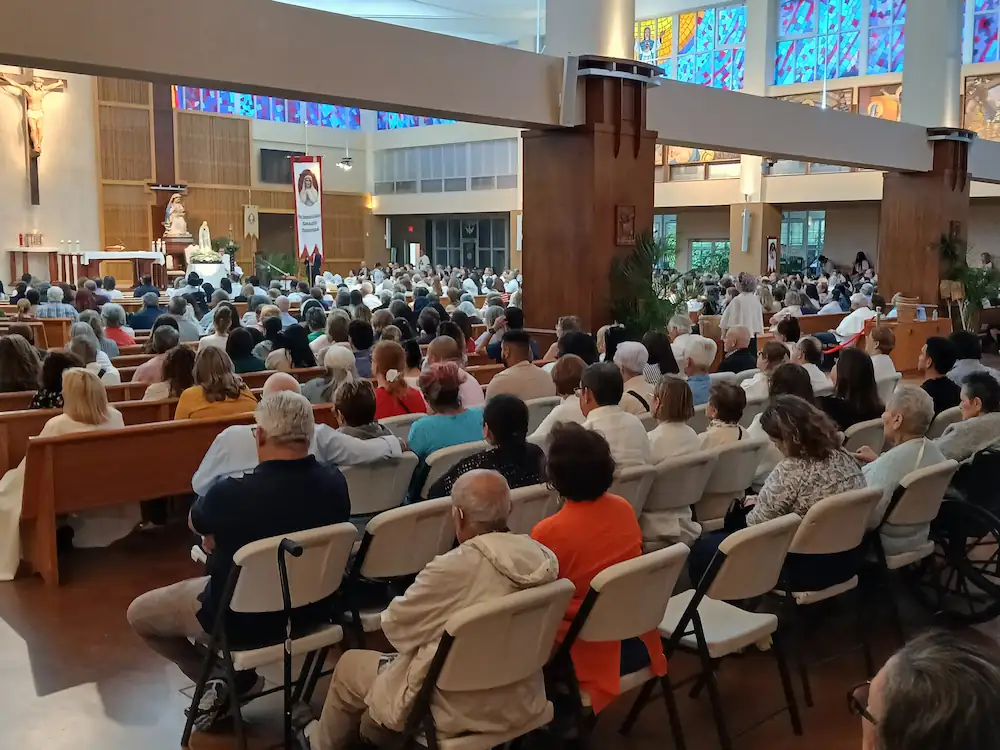 13 de Mayo, 2026 Good Shepherd, Miami (7)