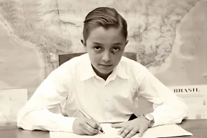 João at Centro Independência School in the year 1953; the mark of the burn he received is visible on his lower left eyelid