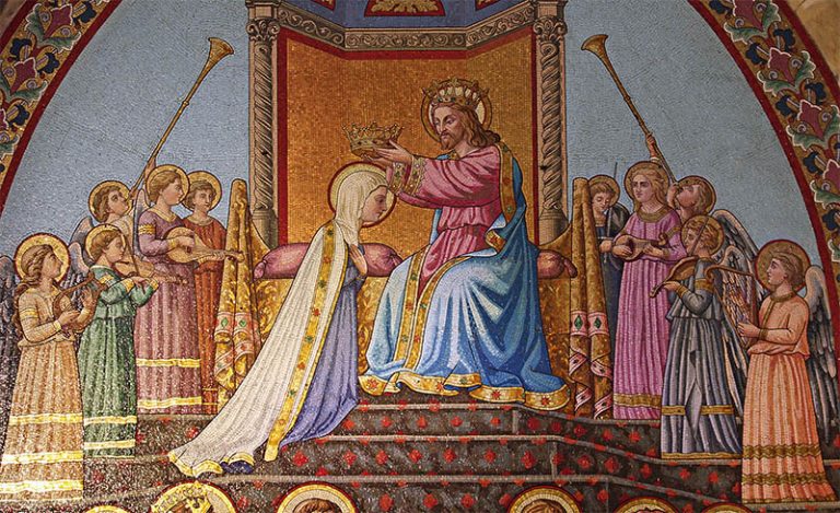 Coroação de Nossa Senhora Igreja de Santo Inácio de Loyola, San Sebastián (Espanha) Foto: Francisco Lecaros